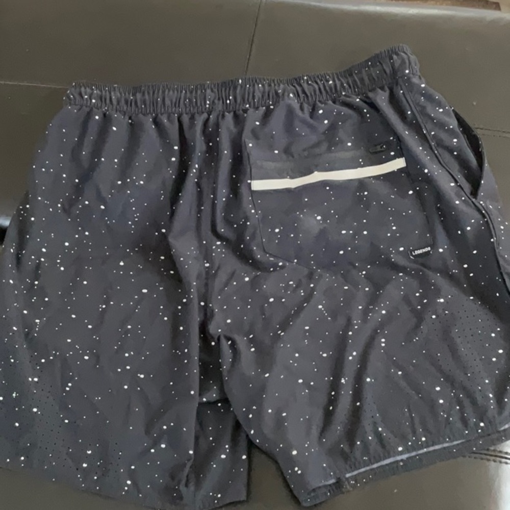 Legend men’s Luka linerless shorts in black splatter. Size large. - Picture 7 of 11